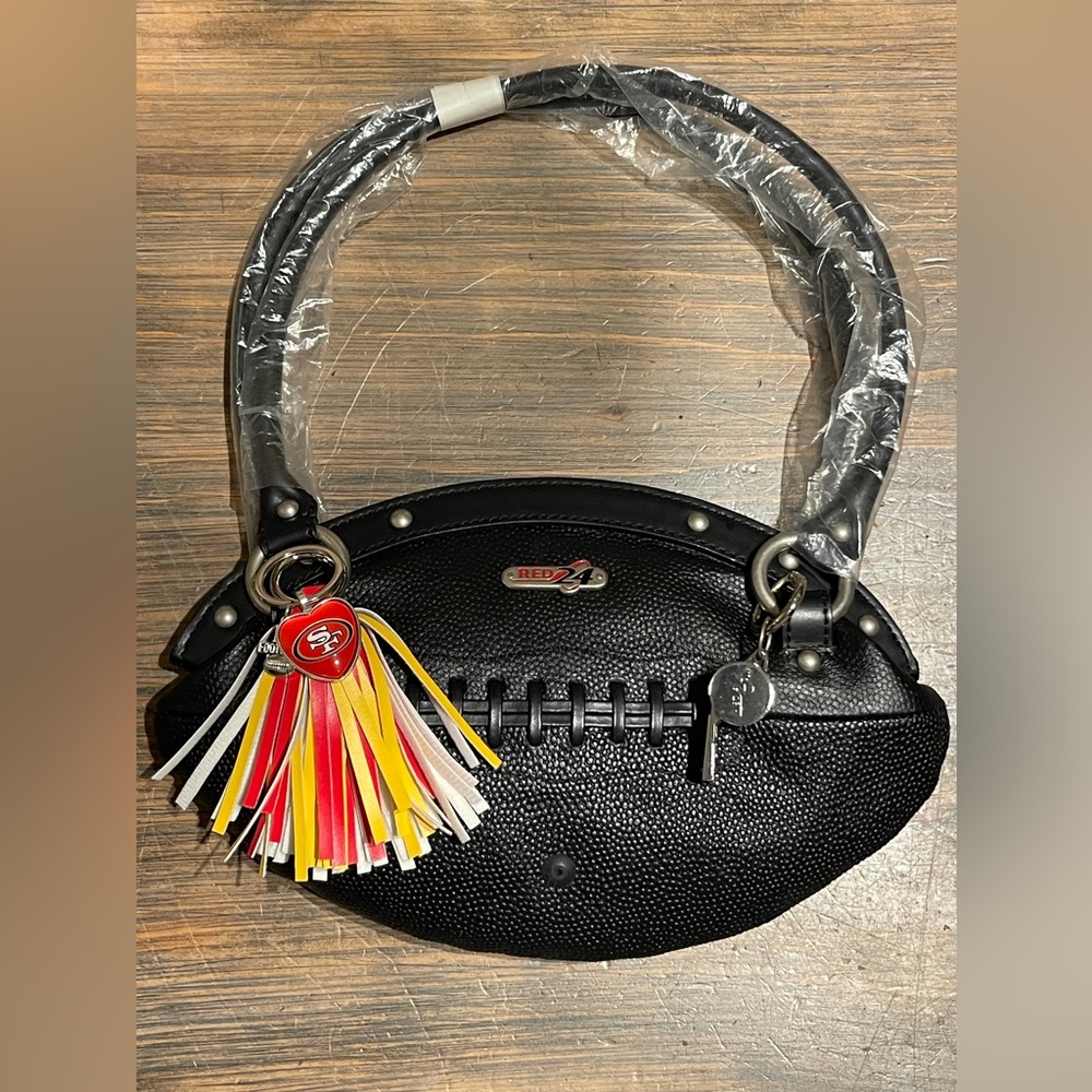 San Francisco 49ers Black Slim Line Leather Football Purse.